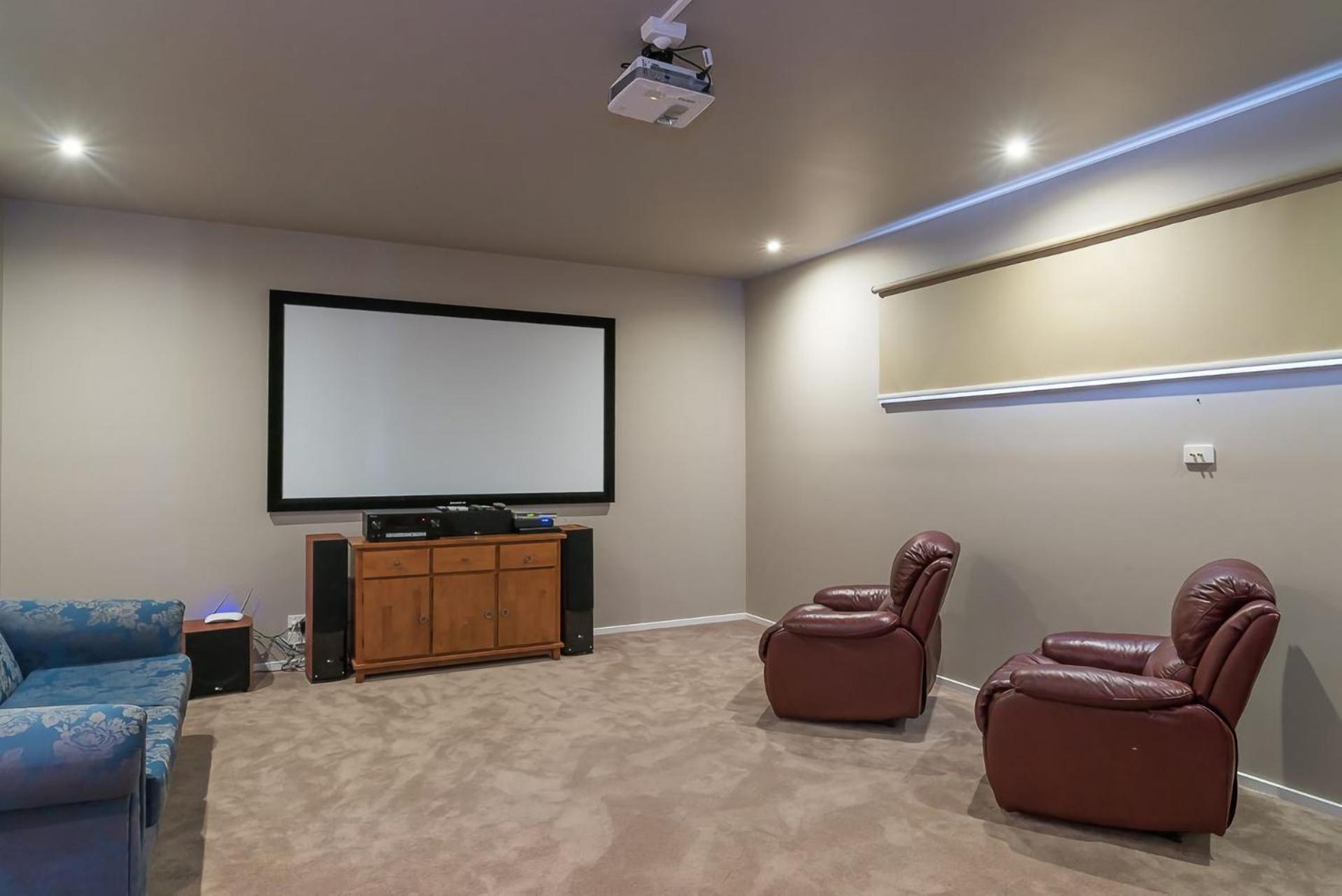 Currawong Close Pool Pool Table Alfresco Featured 卡尔斯 外观 照片