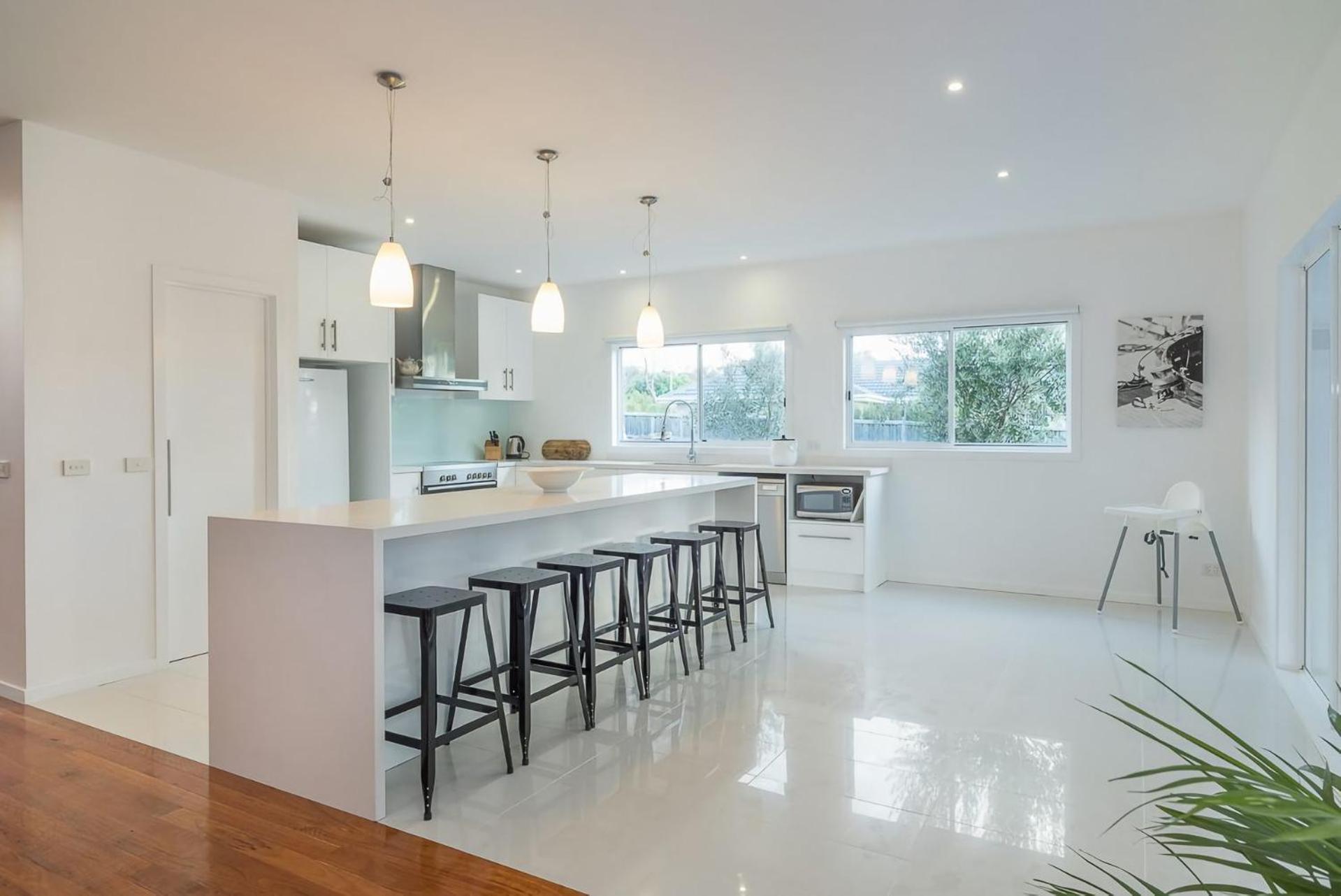 Currawong Close Pool Pool Table Alfresco Featured 卡尔斯 外观 照片